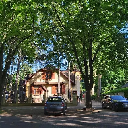 Balatonszemesi Nyaralohaz Balatonszárszó