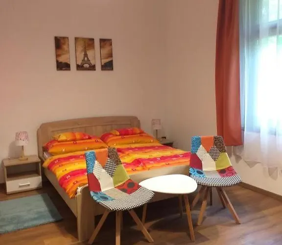 Balatonszemesi Nyaralohaz Vakantiehuis Balatonszárszó
